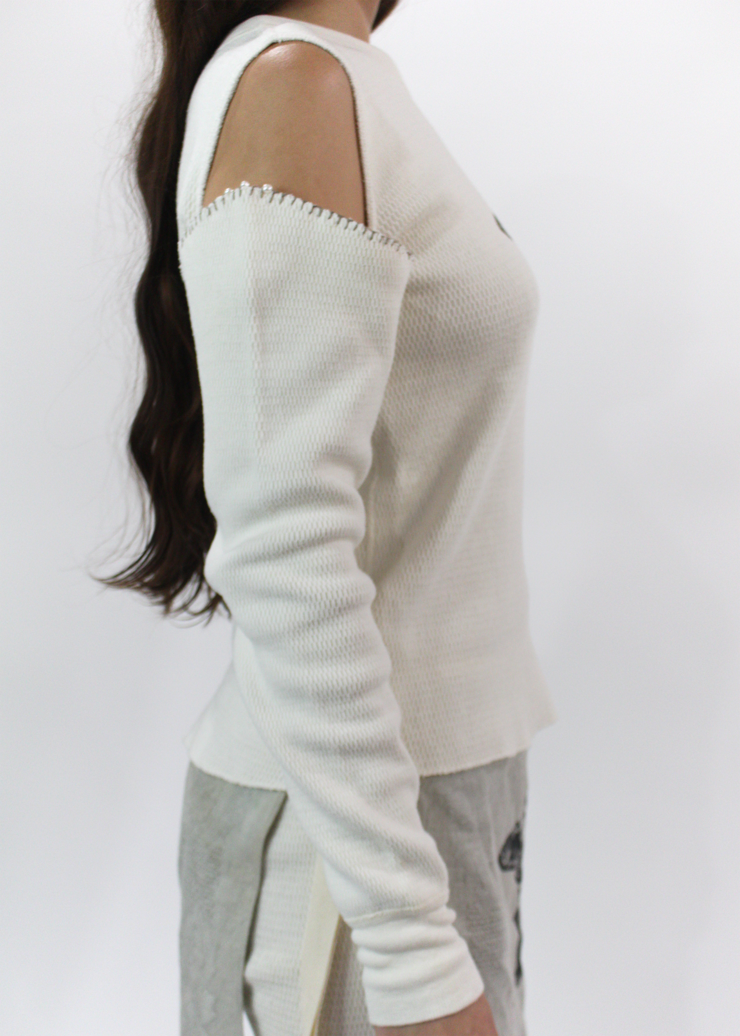 ★Made to Order ★ “Femme Moth” Military Tee Version 1